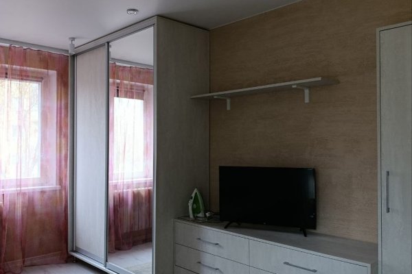 2-комнатная квартира по адресу Харьковская, 78к 3 - фото 1