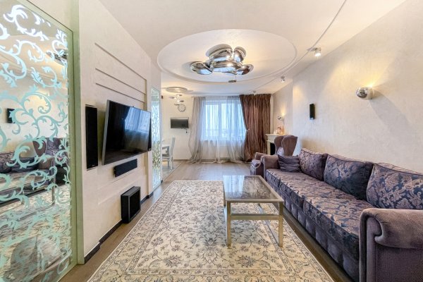 3-комнатная квартира по адресу Дзержинского, 119 - фото 9