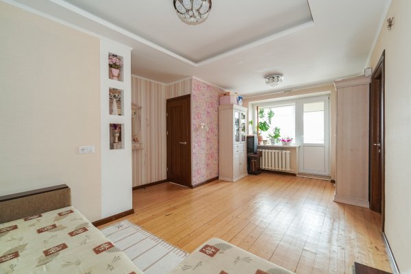 2-комнатная квартира по адресу Чкалова, 23к 2 - фото 2