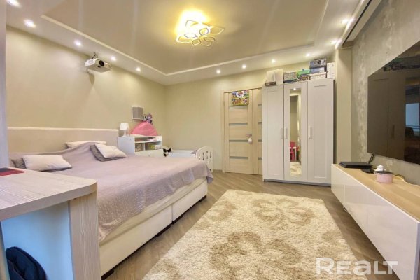 2-комнатная квартира по адресу Притыцкого, 77 - фото 10