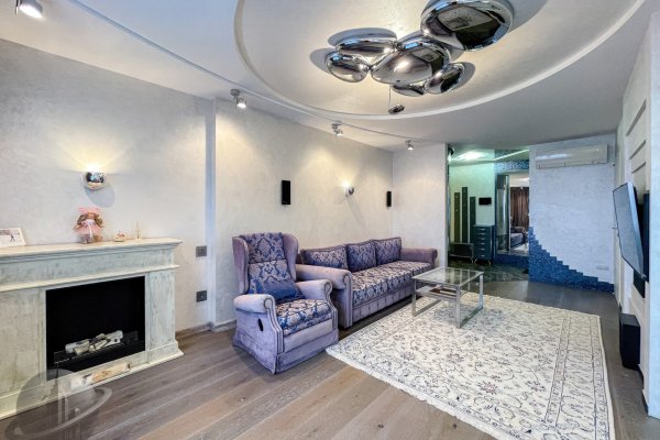 3-комнатная квартира по адресу Дзержинского, 119 - фото 10