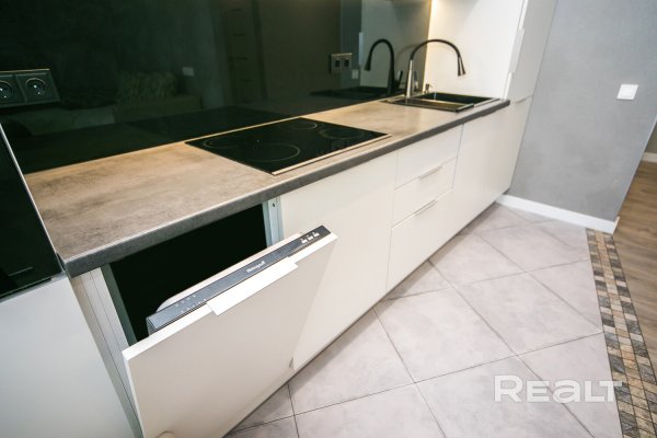 3-комнатная квартира по адресу Лейтенанта Кижеватова, 3А - фото 6