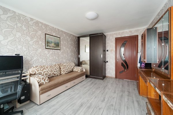 2-комнатная квартира по адресу Барамзиной, 6 - фото 8