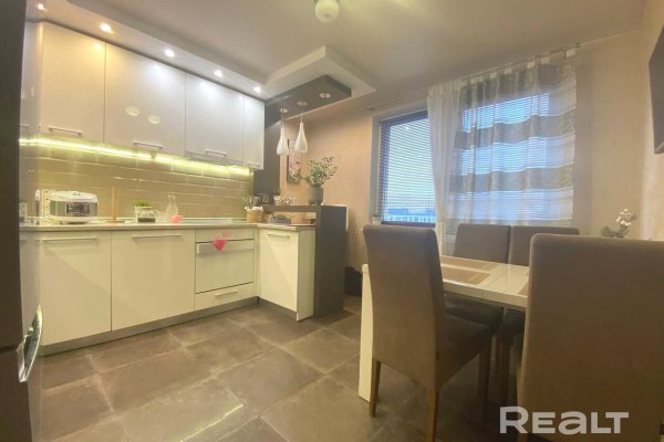 2-комнатная квартира по адресу Притыцкого, 77 - фото 2