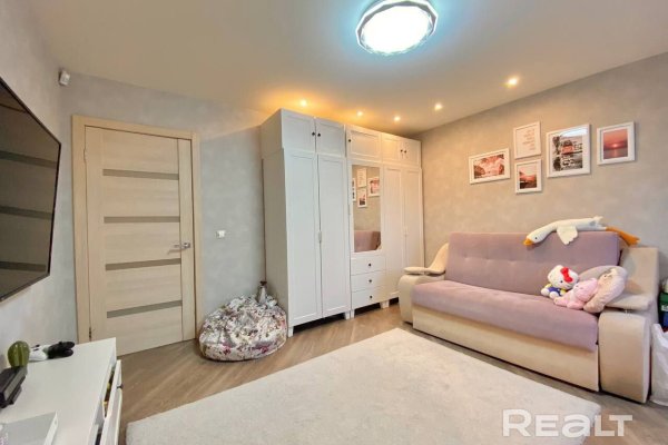 2-комнатная квартира по адресу Притыцкого, 77 - фото 9