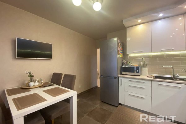 2-комнатная квартира по адресу Притыцкого, 77 - фото 4