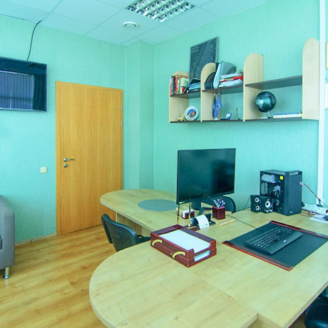 Фотография Продается стильный меблированный офис в БЦ &laquo;Анкор&raquo; Партизанский 178. Два машиноместа в подарок! - фото 11