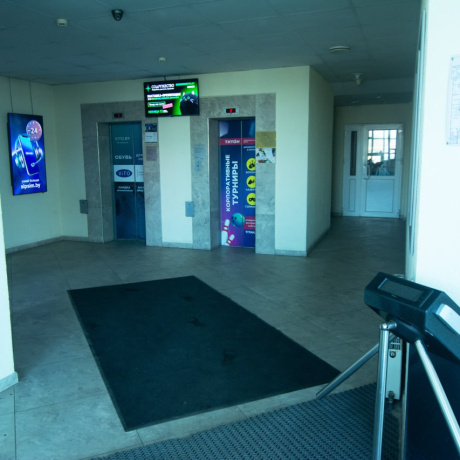 Фотография Сдается стильный меблированный офис в БЦ &laquo;Анкор&raquo; Партизанский 178. Два машиноместа включены в стоимость. - фото 2