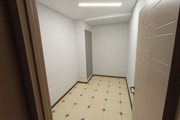 Сдается в долгосрочную аренду помещение под офис, мастерскую, салон или склад. - фото 5