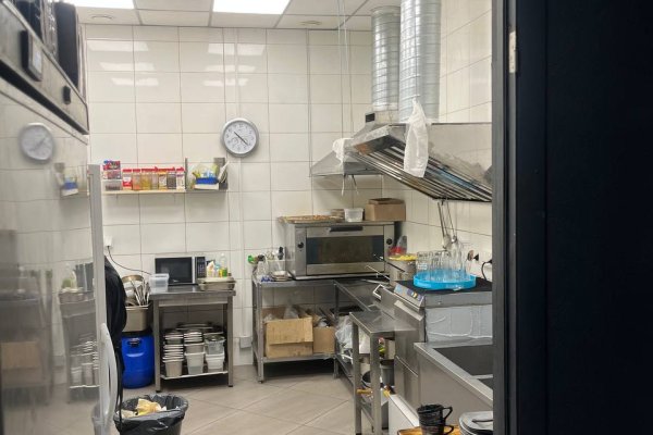 Продается действующий паб с кухней  - фото 4