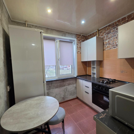 Фотография 2-комнатная квартира по адресу АУЭЗОВА М.А., 8 - фото 3