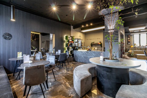 Эксклюзивное помещение с действующим арендатором по адресу ул. Красная 14 - фото 1