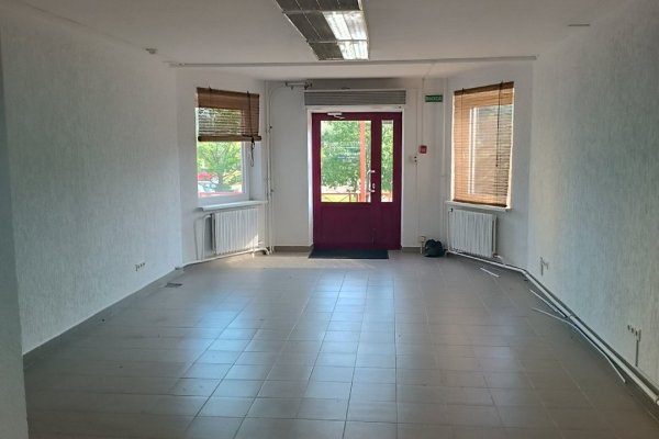 Административно-торговое помещение в Лошице - фото 3