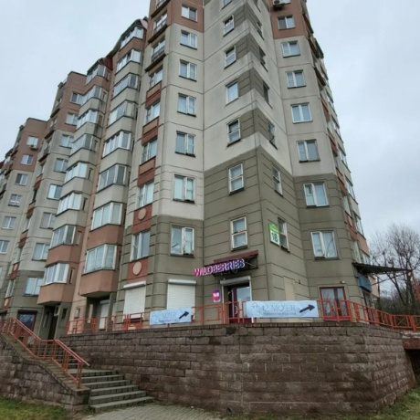 Фотография Административно-торговое помещение в Лошице - фото 1