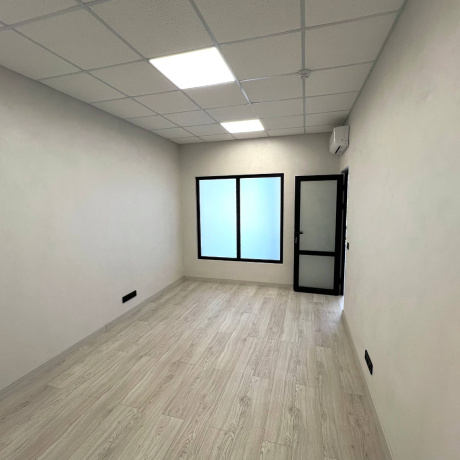 Фотография Продажа офисных помещений от 92,8 до 186,5 м&sup2; с ремонтом и отдельным входом - фото 10