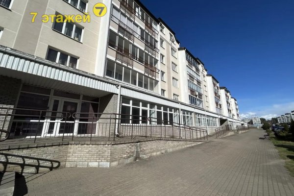 Продается торговое помещение по адресу Солнечный, Сосновая ул., 2 - фото 1