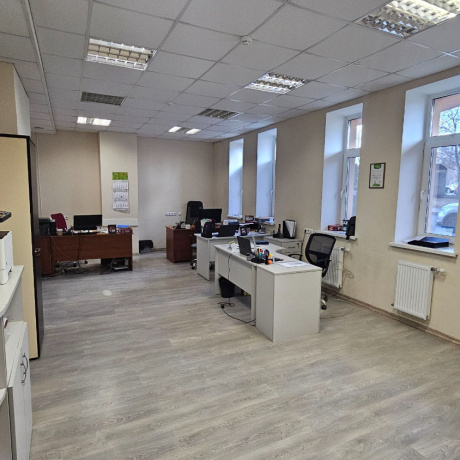 Фотография Помещение под офис общей площадью 150 м.2.Класс B+.Центр ул.к.Чорного 25. - фото 2