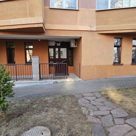 Фотография Помещение под офис общей площадью 150 м.2.Класс B+.Центр ул.к.Чорного 25. - фото 11