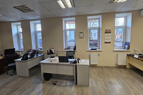 Помещение под офис общей площадью 150 м.2.Класс B+.Центр ул.к.Чорного 25. - фото 4