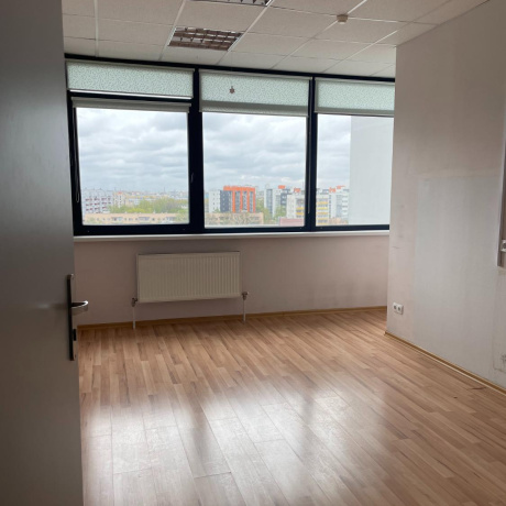 Фотография Аренда офисов 104 и 180 кв.м в БЦ Терминал - фото 5