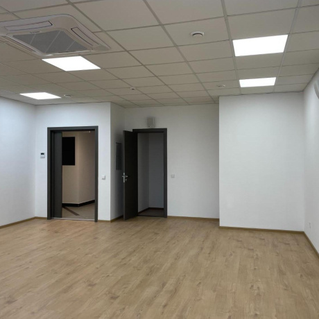 Фотография Офисы 563,7 и 561,3 кв.м в центре, два этажа, метро - фото 5