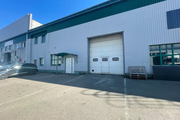 Продажа склада 1300 кв.м, офисы 300 кв.м возле МКАД - фото 1