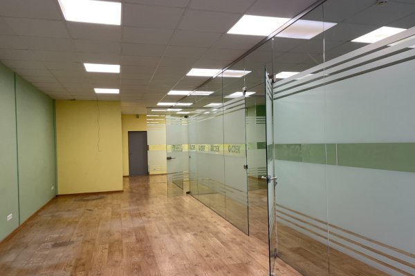 Офис 112,6 кв.м в центре, метро - фото 5