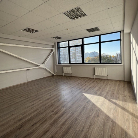 Фотография Аренда офисов от 50 до 320 кв.м в центре - фото 4