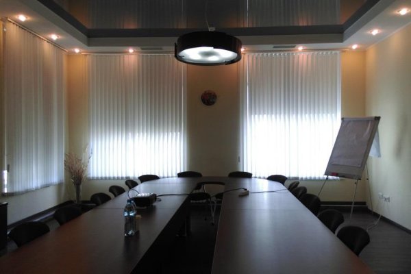 Аренда офисов 711 кв.м, этаж для всей компании, 14 помещений - фото 3