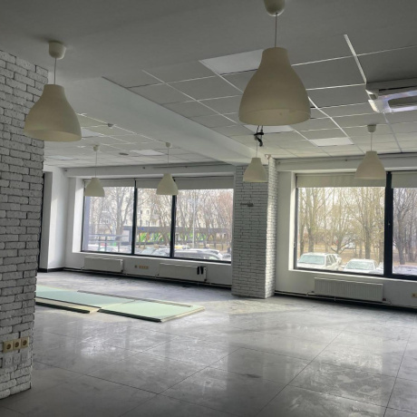 Фотография Аренда помещения 288 кв.м под магазин, офис продаж, шоурум - фото 3