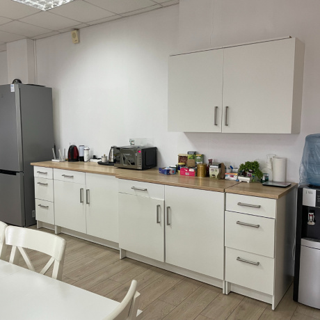 Фотография Продается офис 165 кв.м в центре, МЕБЕЛЬ - фото 2