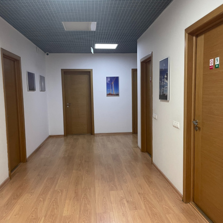Фотография Офисы от 40 до 3000 кв.м в БЦ Порт, м.Уручье - фото 2