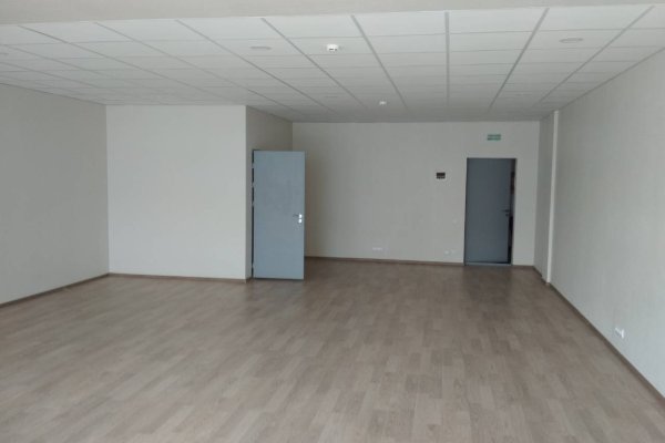 Офис 85,9 кв. в самом центре, м.Немига - фото 3