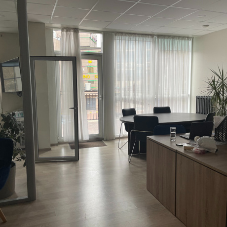Фотография Аренда офиса 125,8 кв.м в центре возле метро - фото 3
