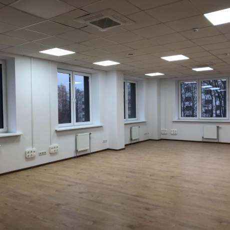 Фотография Аренда качественных офисов от 560 до 1600 кв.м в центре, МЕТРО - фото 6