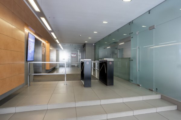 Офисы 110,5 кв.м (53,7+56,8), рядом метро - фото 2