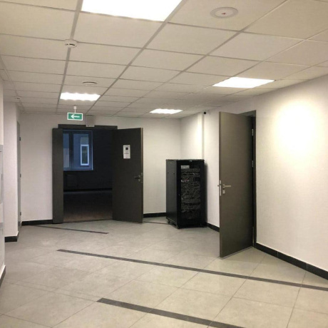 Фотография Аренда качественных офисов от 560 до 1600 кв.м в центре, МЕТРО - фото 9