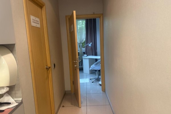 Продажа помещения 200,7 кв.м в центре - фото 8