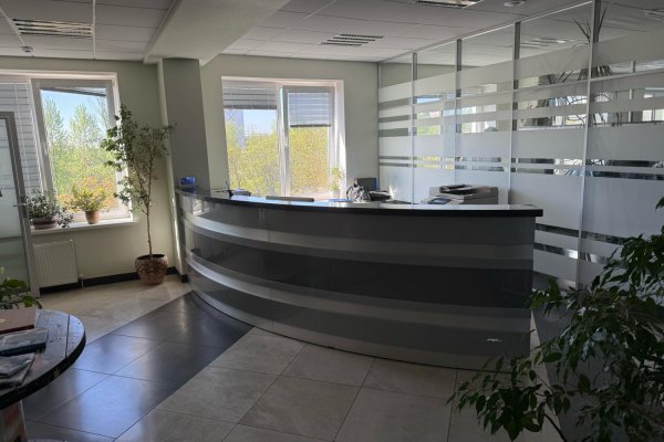 Аренда качественного офиса 150 кв.м с МЕБЕЛЬЮ - фото 1