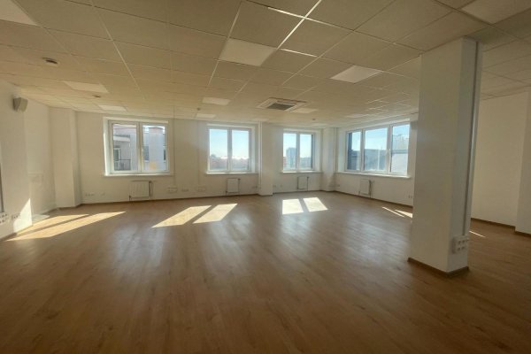 Аренда офисов 250 кв.м в центре, метро - фото 1