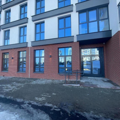 Фотография Аренда помещения 94,1 кв.м возле МЕТРО с видом на парк, ЖК "Минск Мир" - фото 1