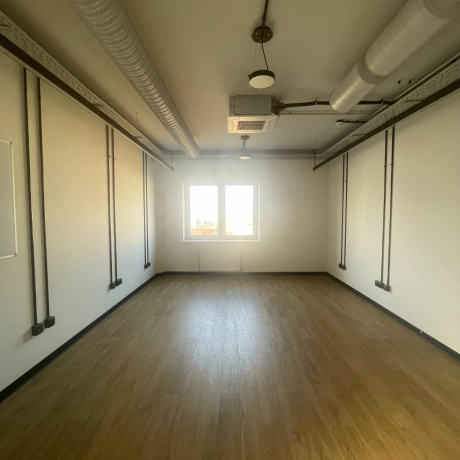 Фотография Аренда качественного офиса 300 кв.м возле м.Каменная Горка - фото 8