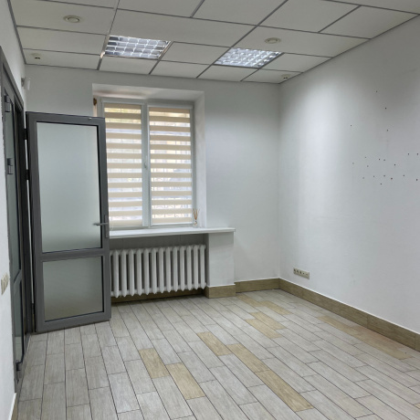 Фотография Помещение 53 кв.м в центре, 1 этаж, отдельный вход, м.Октябрьская - фото 3