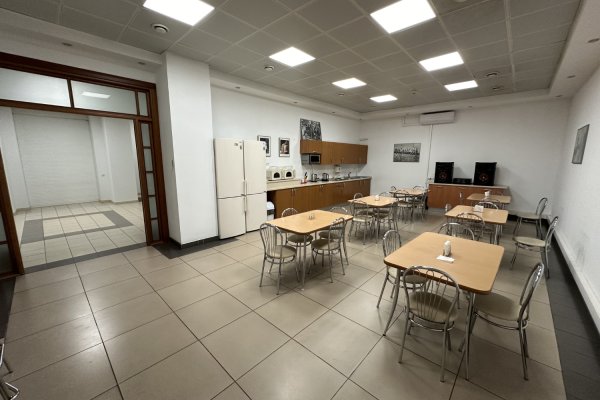 Аренда офисов 430 кв.м в центре возле метро - фото 11