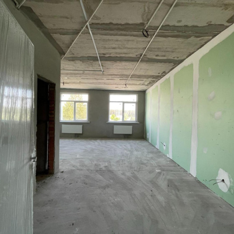 Фотография Продажа нового здания 6850 кв.м в Соснах - фото 3