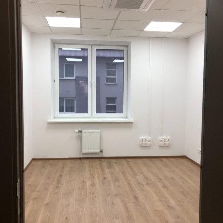 Фотография  Офисы от 560 до 1600 кв.м в центре, три этажа, метро - фото 5