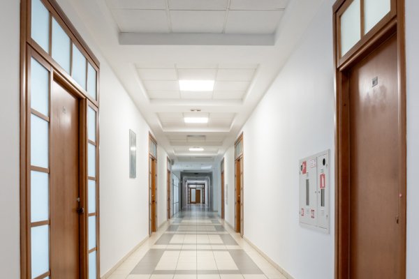 Аренда офисов 290 кв.м на одном этаже в бизнес центре, метро - фото 5
