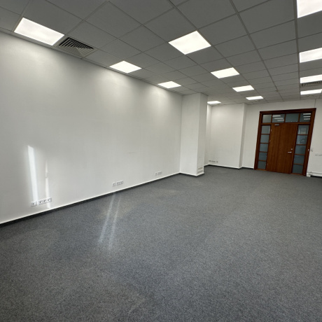 Фотография Аренда офиса в центре 54,9 к.м, метро - фото 2