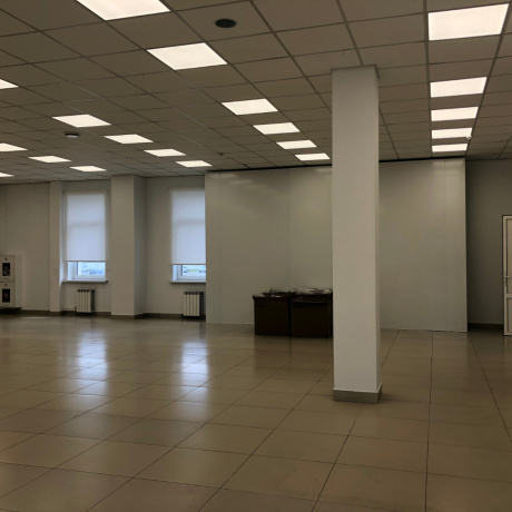 Фотография Аренда торгового помещения 470 кв.м возле БЦ С-Юнион, м.Могилевская - фото 4