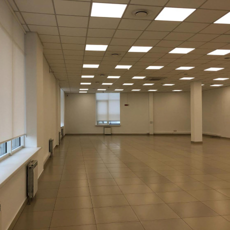 Фотография Аренда торгового помещения 470 кв.м возле БЦ С-Юнион, м.Могилевская - фото 2